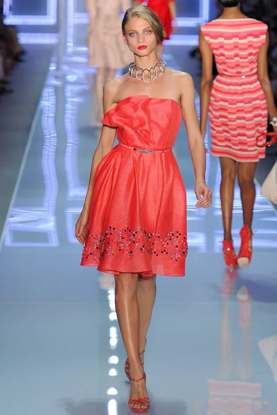 Look 23